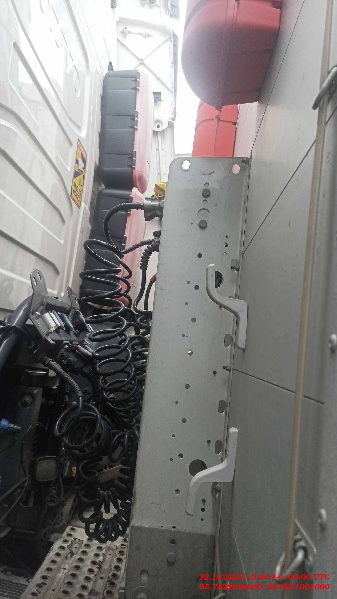 SCHMITZ Шторный SCS 24/L, 2022 года в лизинг