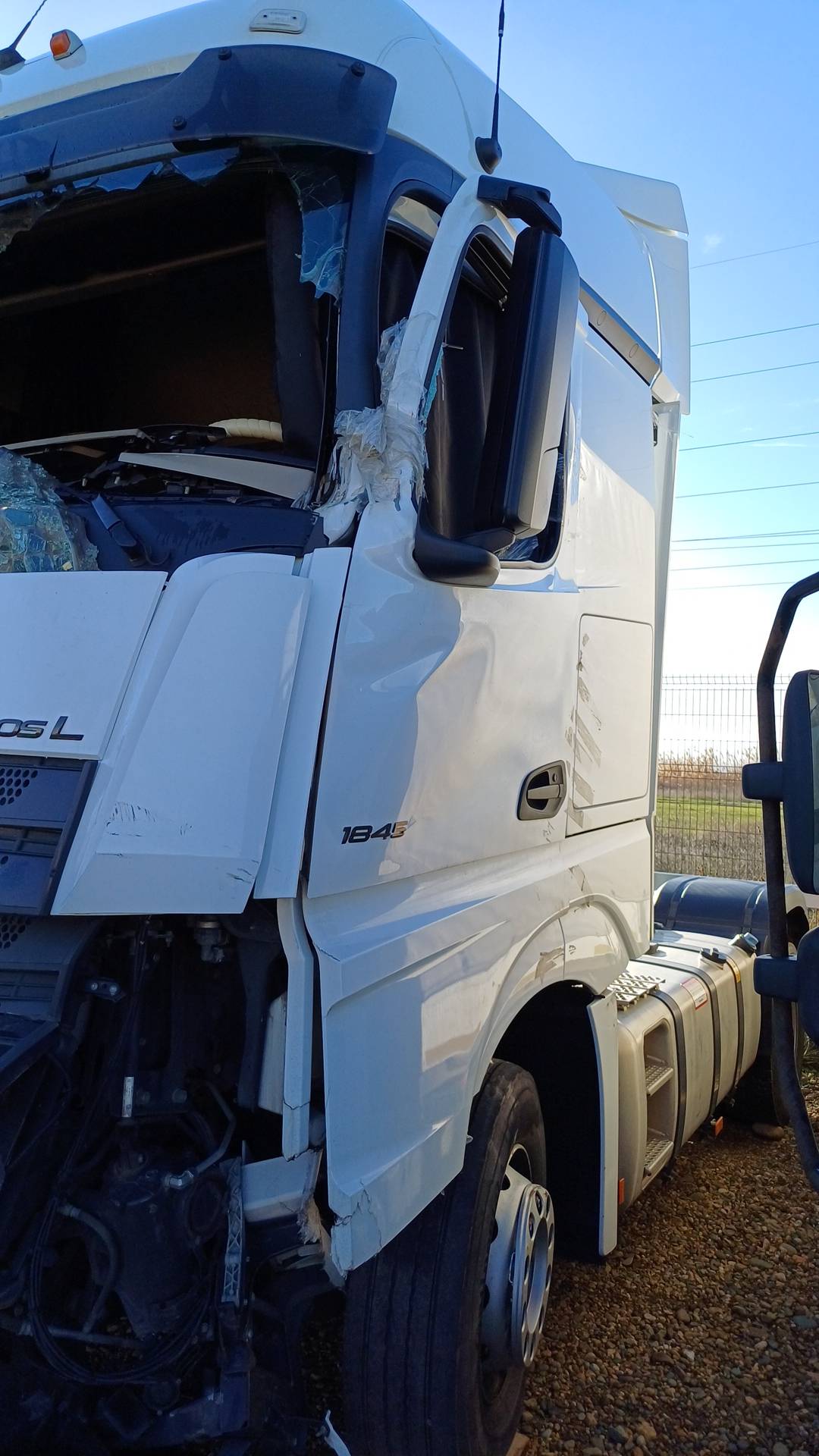Mercedes-Benz Actros 5 L FHS 1845 LS 4x2 (BigSpace),  120 000 км, 2022 года в лизинг