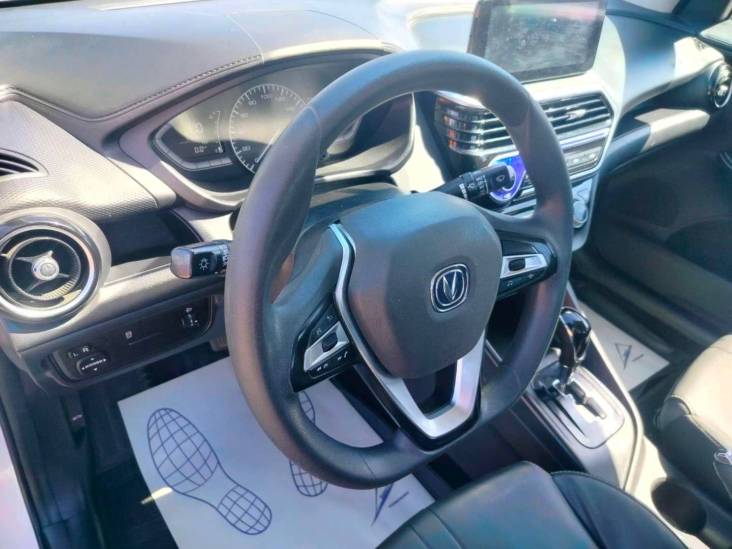 Changan Alsvin,  158 877 км, 2023 года в лизинг