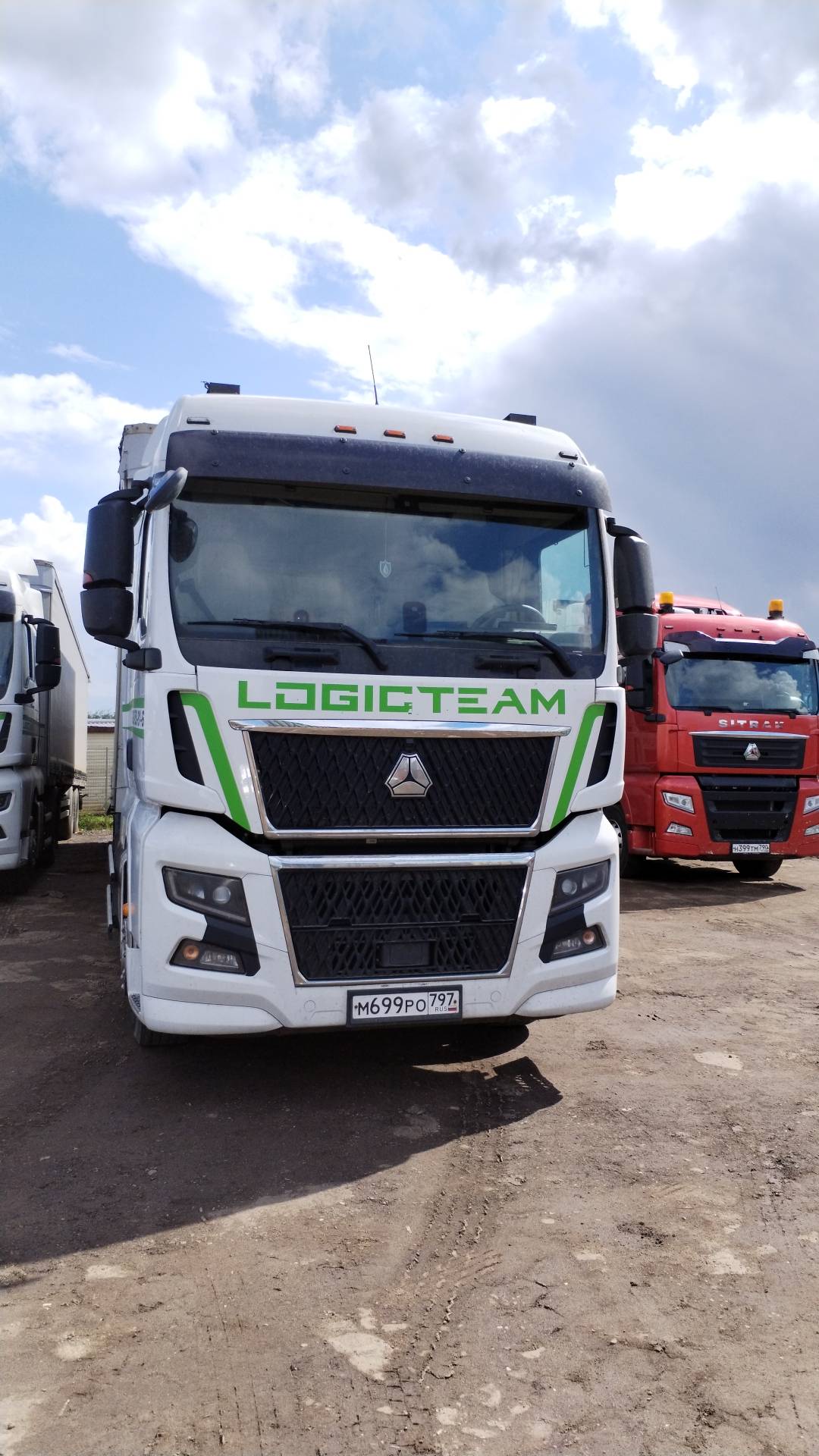 Sitrak C7H MAX ZZ4186V391HE,  163 598 км, 2023 года в лизинг