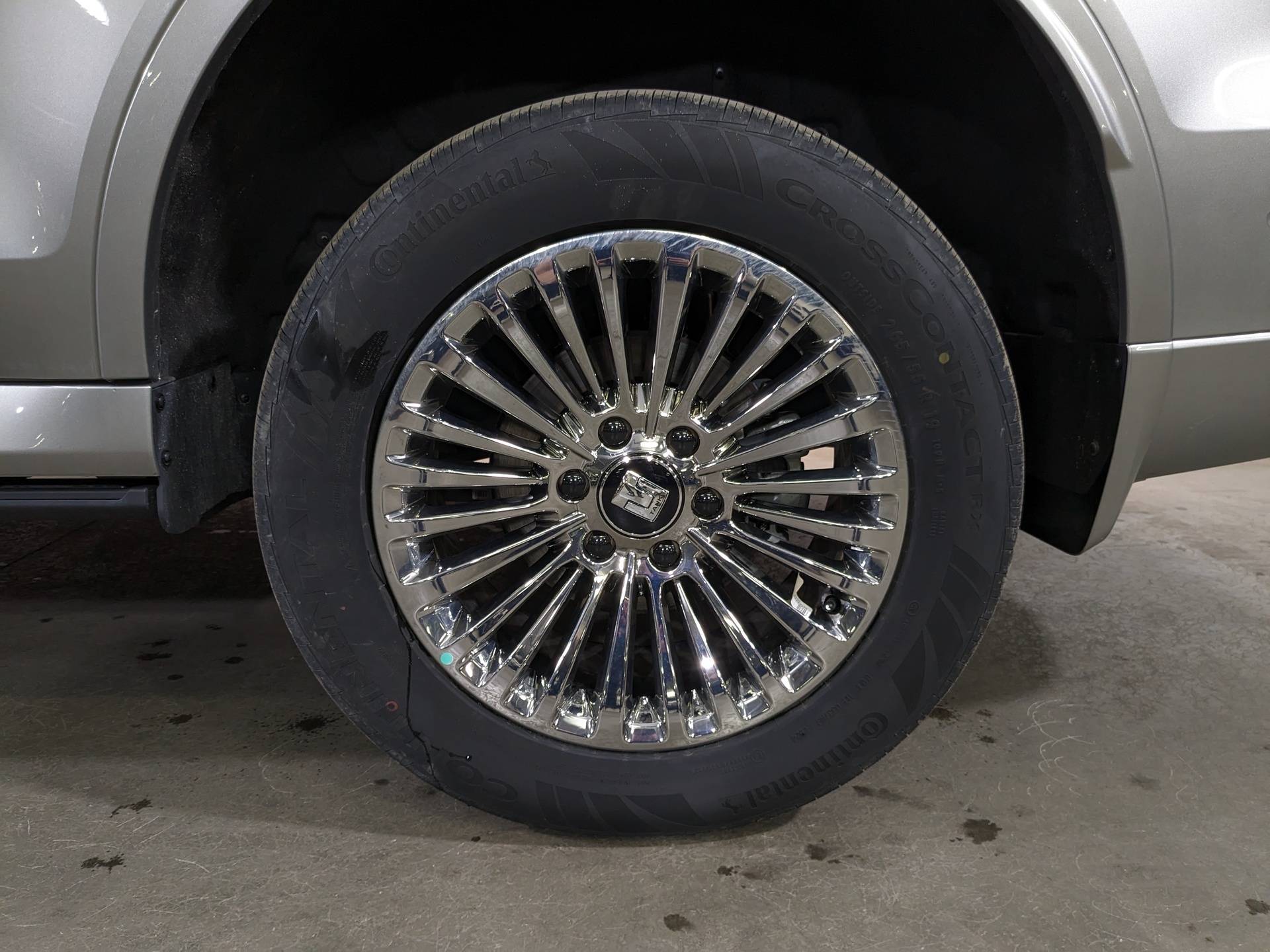 Tank 500 Premium 3.0 9AT 4WD