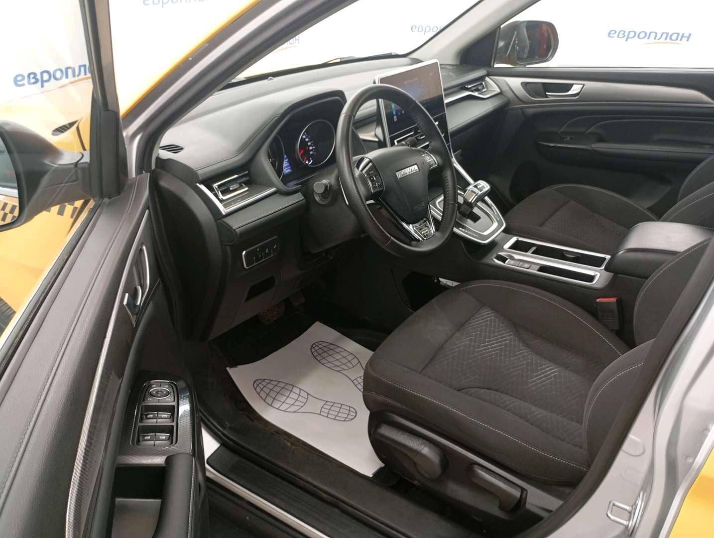 Haval M6,  122 670 км, 2023 года в лизинг