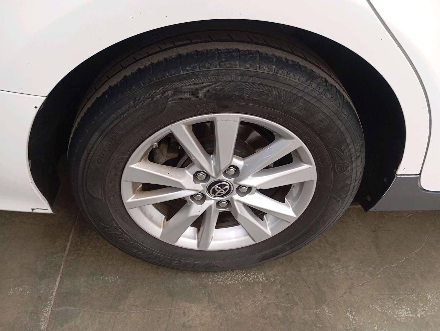 Toyota Camry,  265 821 км, 2020 года в лизинг