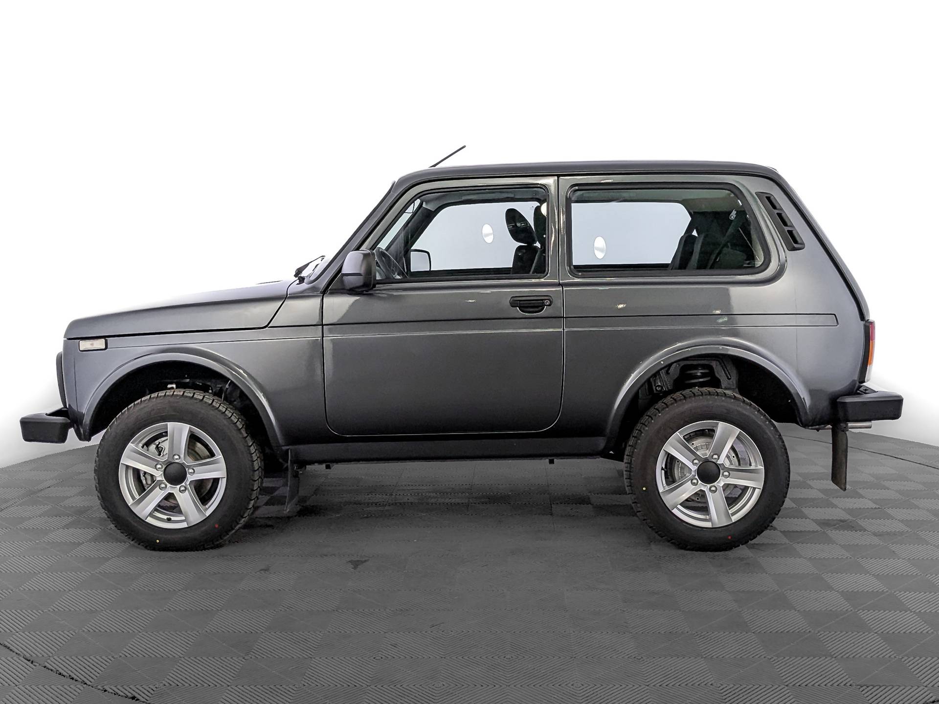 Lada Niva Legend 3 дв Luxe 24 Кондиционер 1.7 5MT