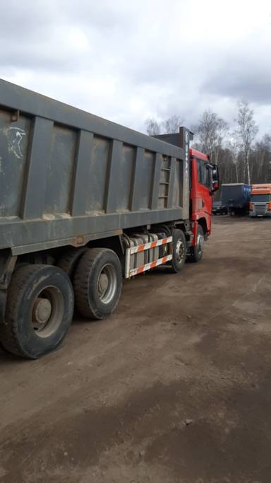 Shacman SX33186V366
