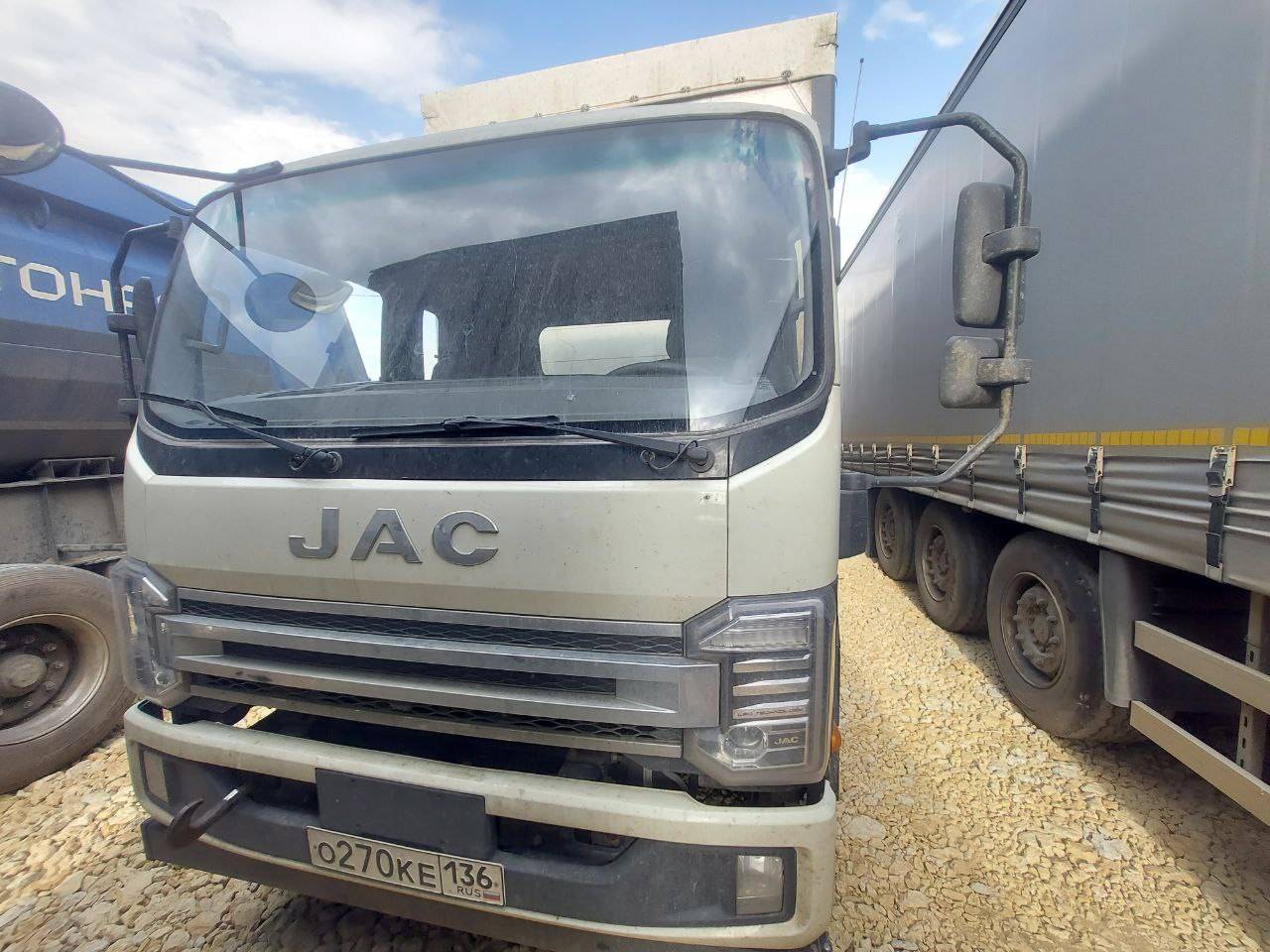 JAC N 120