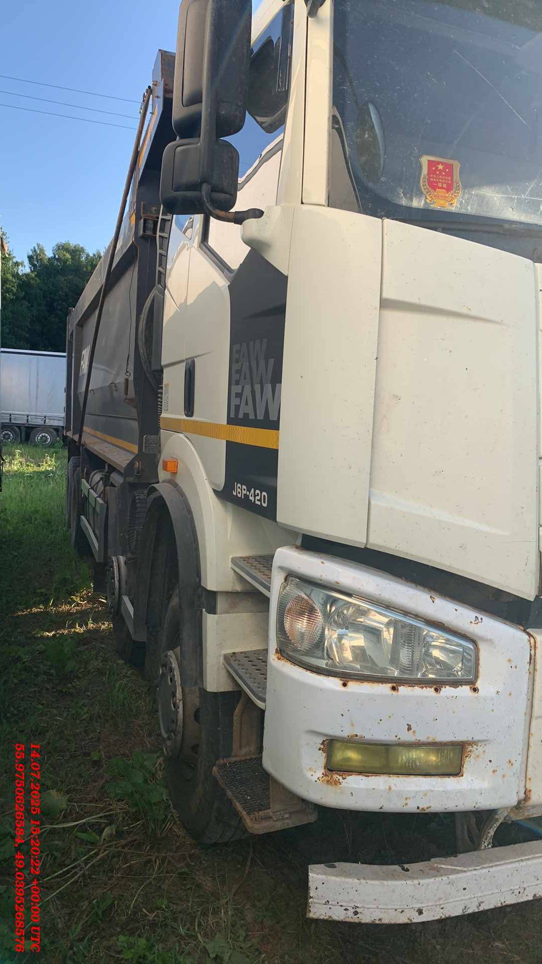 FAW CA3310P66K24T4E5 8х4,  184 108 км, 2022 года в лизинг