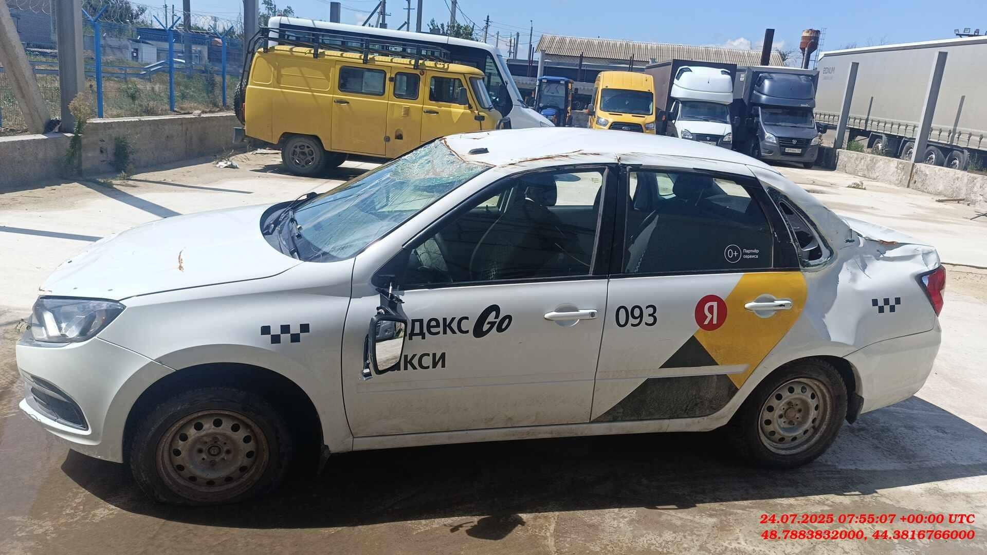 Lada Granta седан,  72 000 км, 2022 года