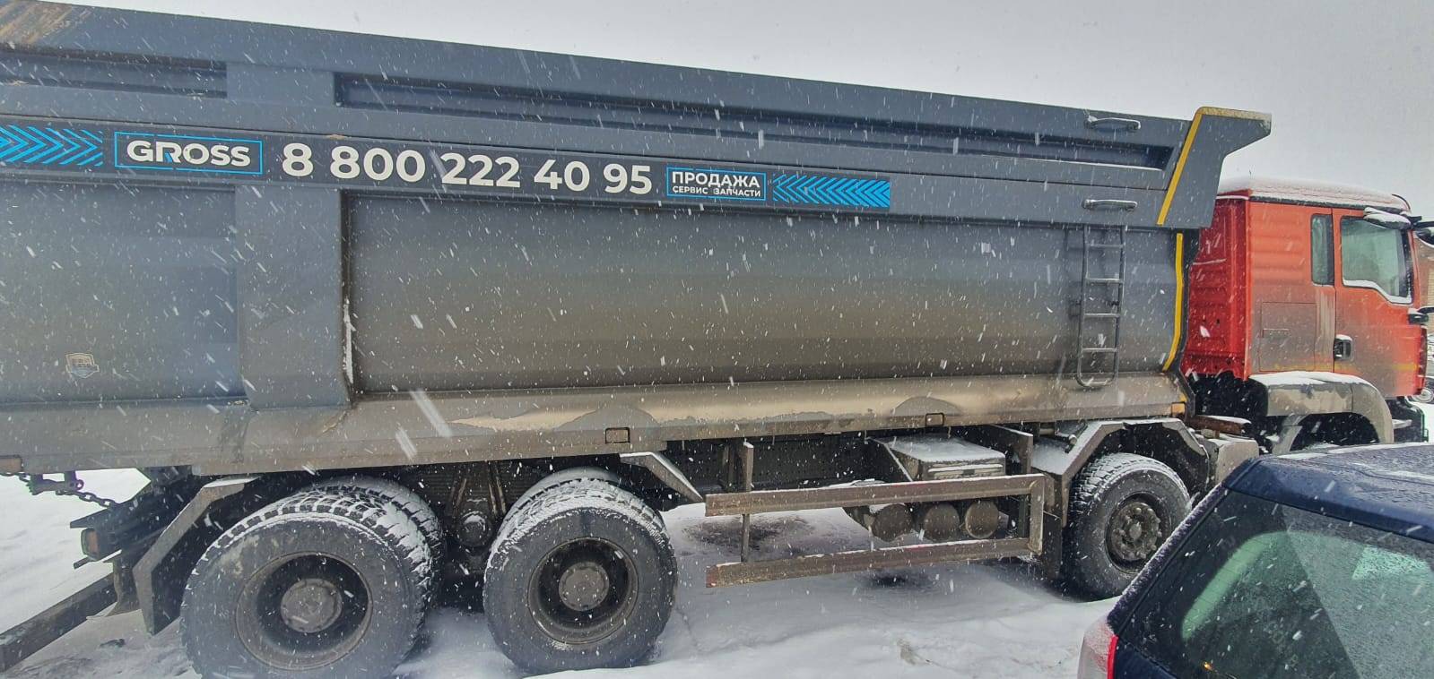 HOWO ZZ3317V386GE1 8х4,  173 391 км, 2022 года в лизинг