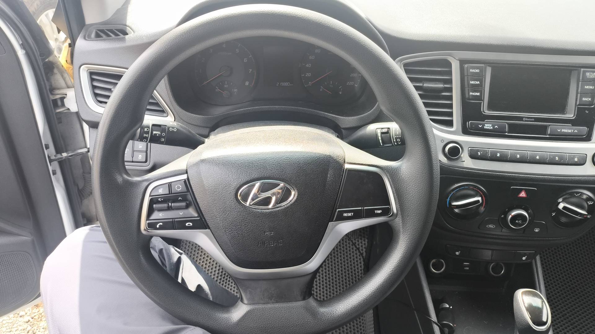 Hyundai Solaris,  219 880 км, 2021 года в лизинг