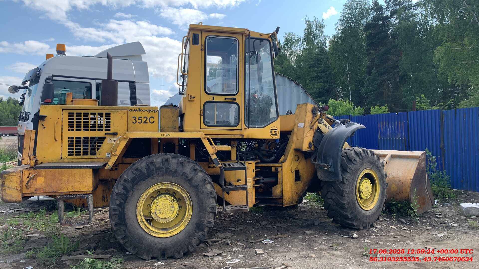 АМКОДОР 352С,  50 000 км, 2013 года в лизинг