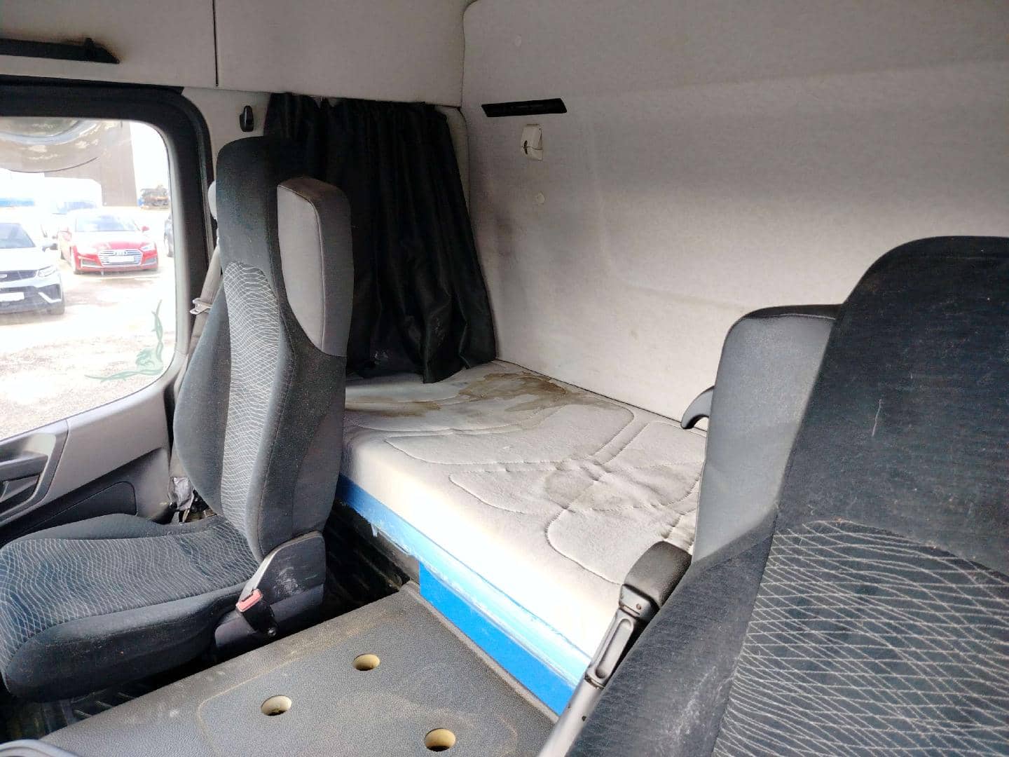 Mercedes-Benz Arocs 3348 AS 6x6 (ClassicSpace),  210 639 км, 2021 года в лизинг