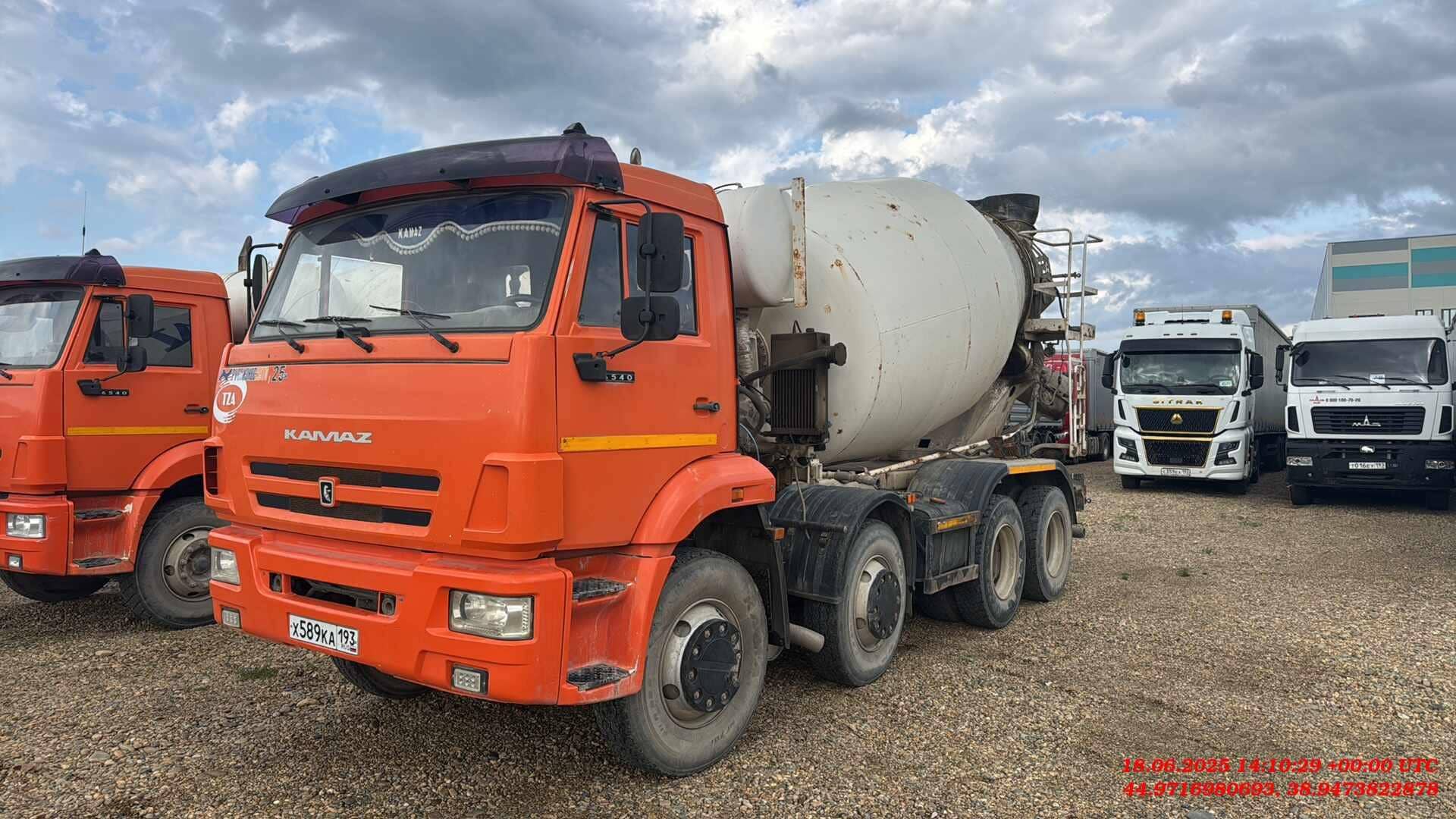 КАМАЗ 6540-A5,  129 376 км, 2020 года