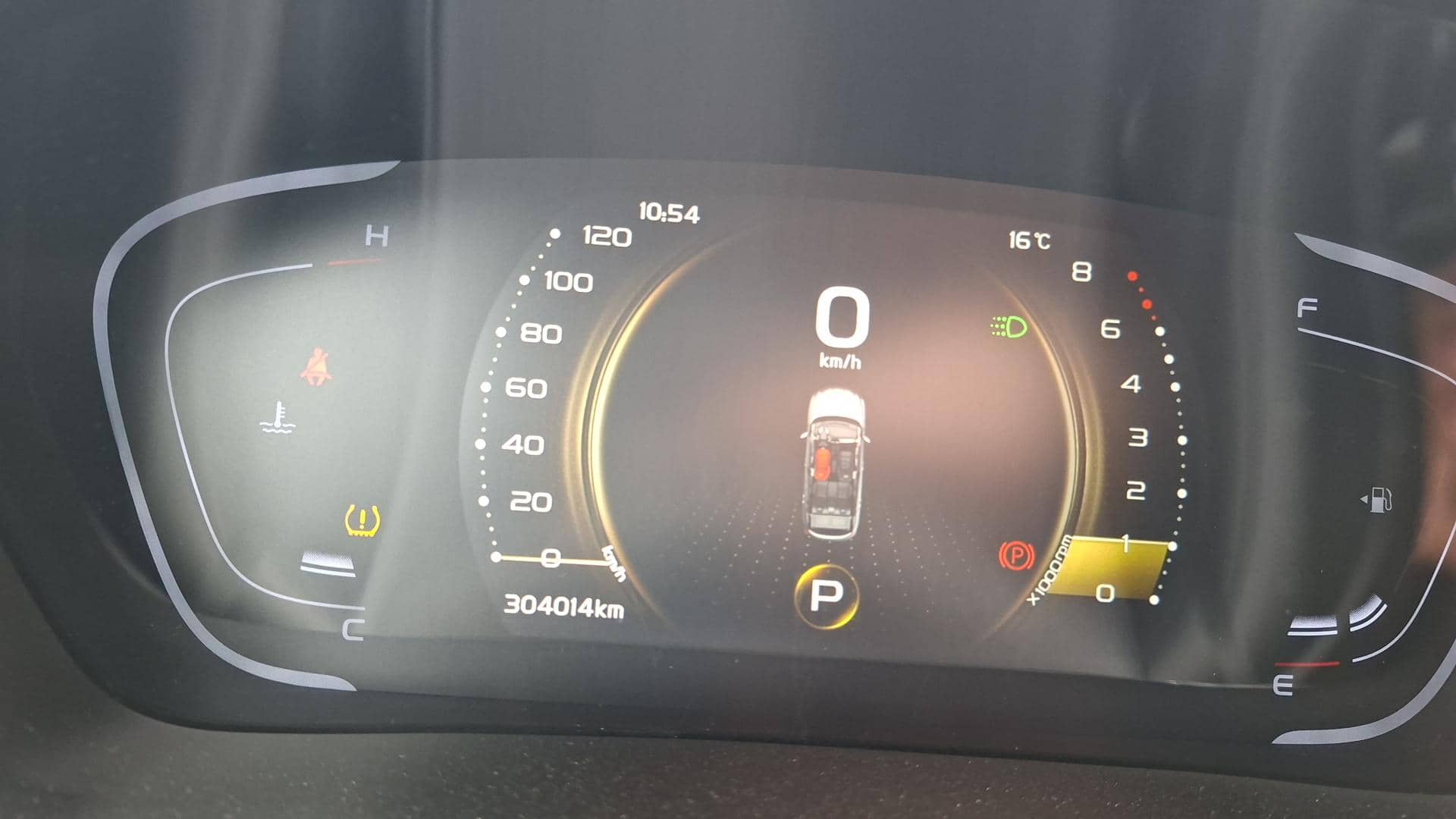 Geely Coolray,  304 014 км, 2023 года в лизинг