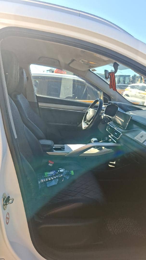 Geely Coolray,  256 299 км, 2023 года в лизинг