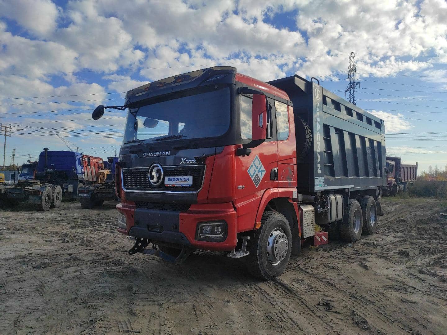 Shacman SX32586V384,  23 967 км, 2024 года в лизинг