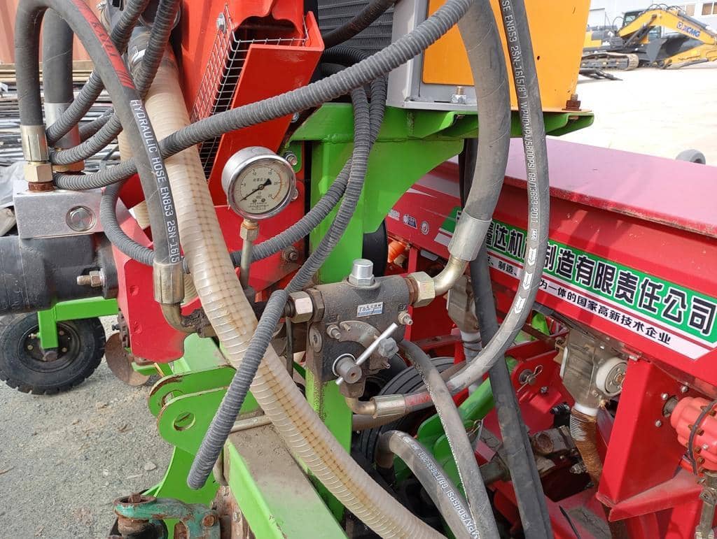 Jilin Kangda Agricultural Machinery 2BXF-27 Многофункциональная рядовая сеялка для посева и внесения удобрений,  3 км, 2022 года в лизинг