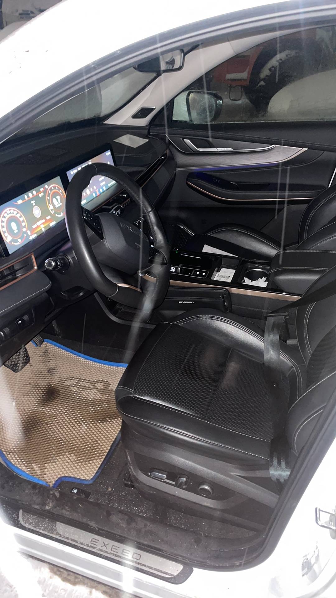 EXEED LX,  151 080 км, 2023 года в лизинг