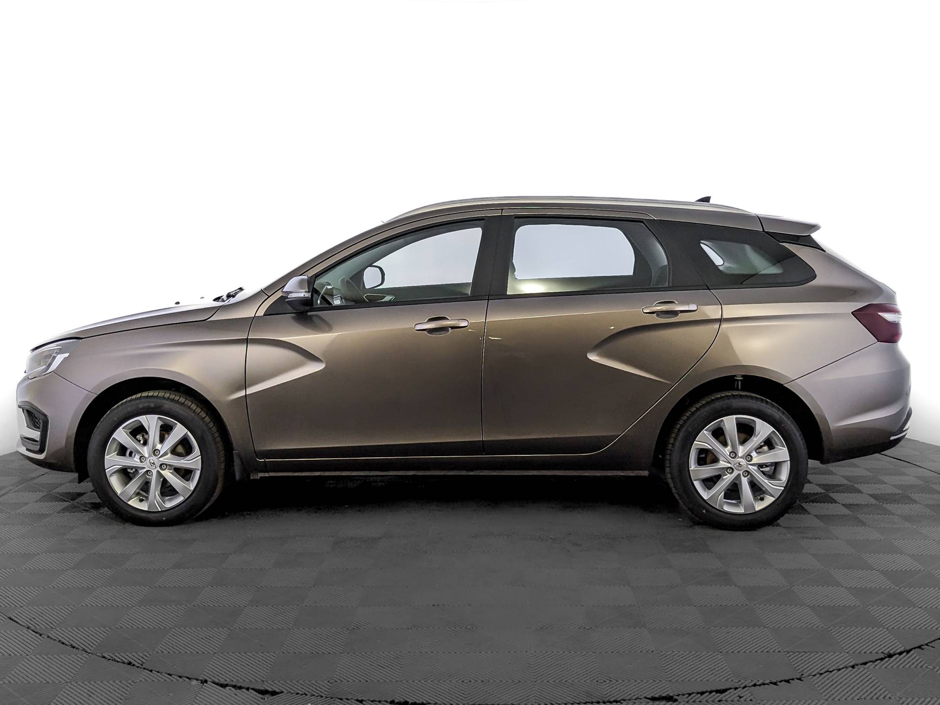 Lada Vesta седан Enjoy 24 1.6 106hp 5MT