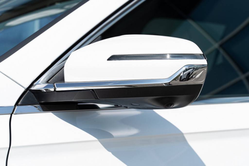 Geely Monjaro Flagship 2.0T (238 hp) 8AT 4WD