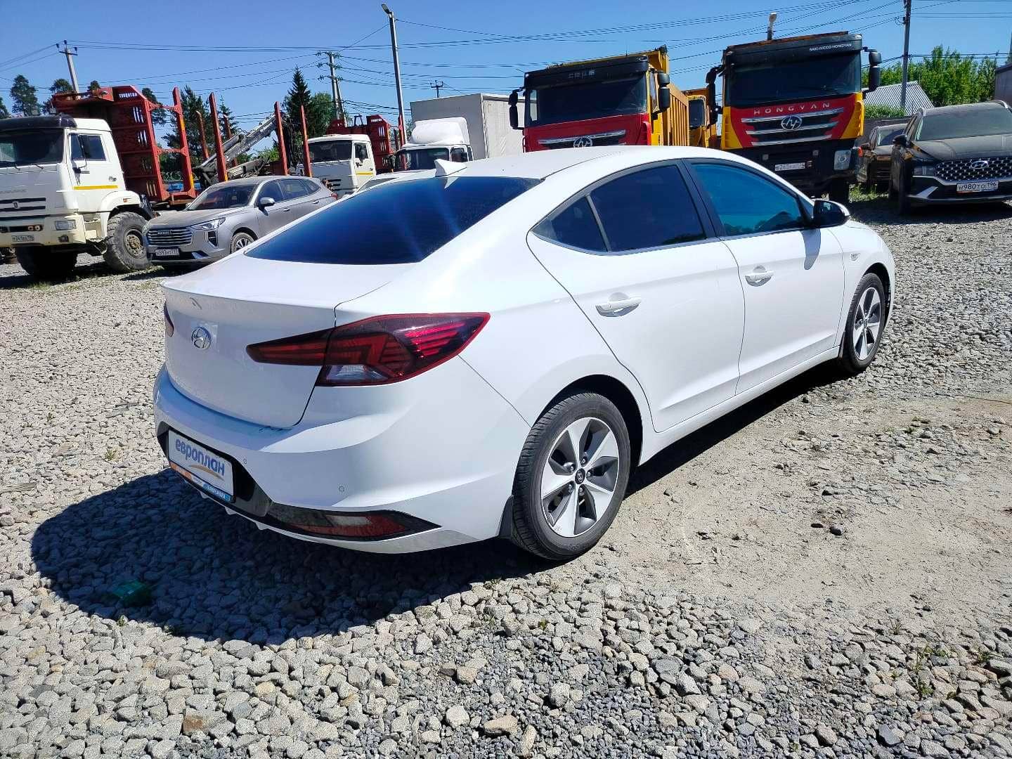 Hyundai Elantra,  119 613 км, 2020 года в лизинг