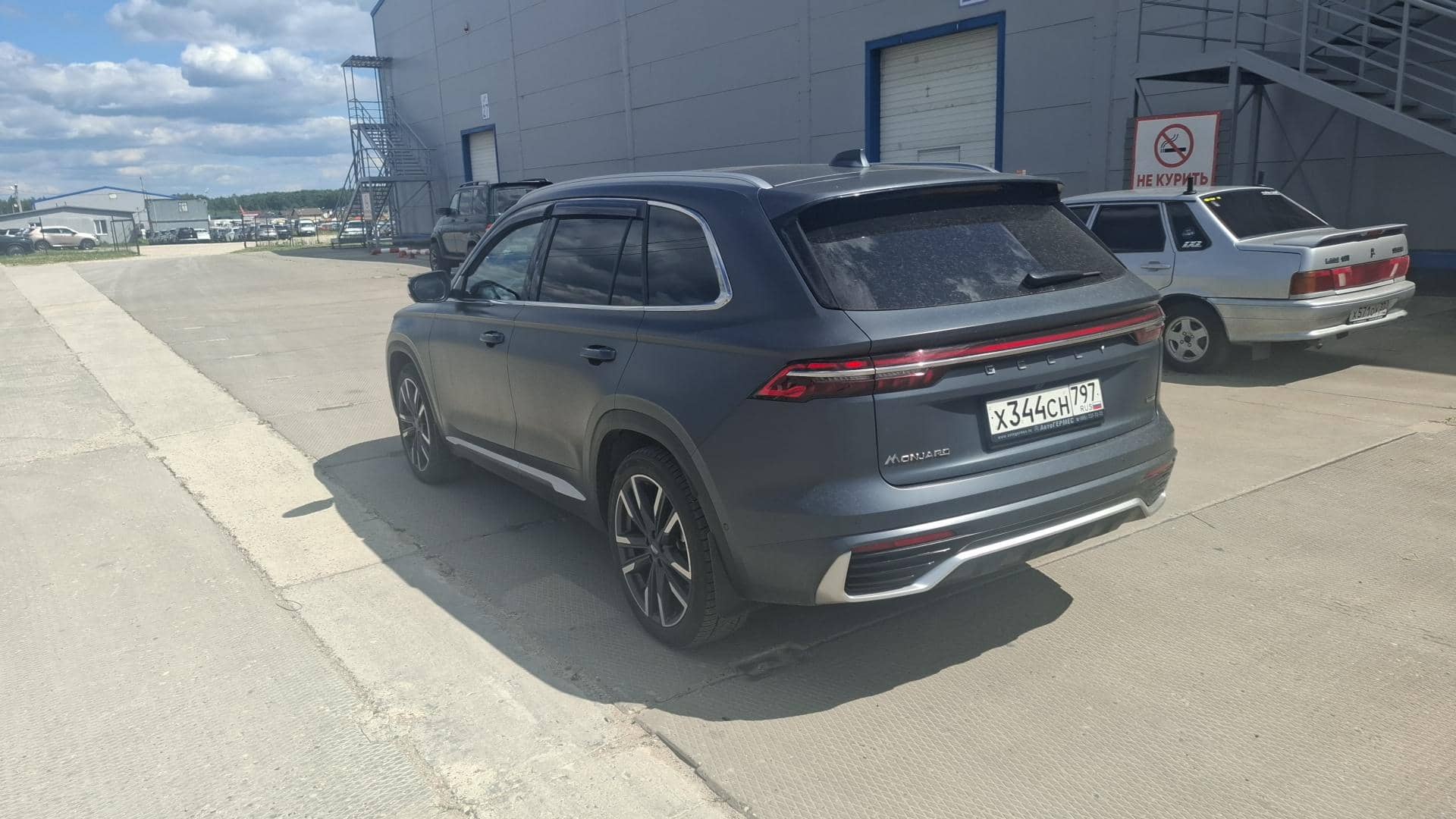 Geely Monjaro,  50 000 км, 2024 года в лизинг