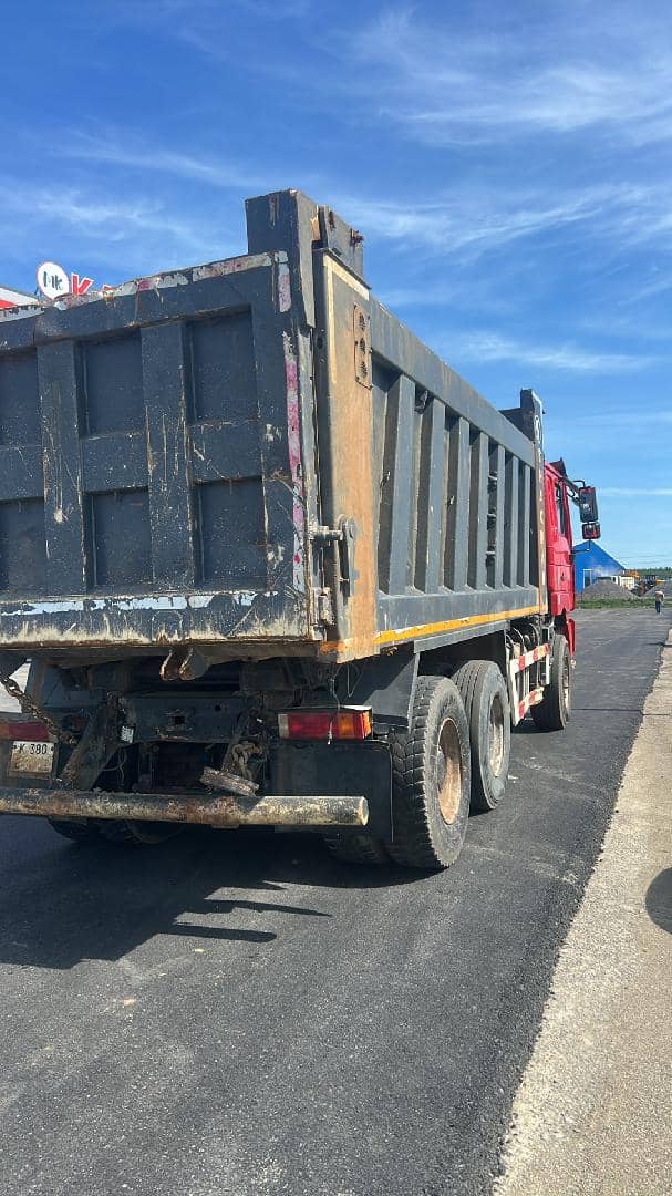 Shacman SX3258DR384,  166 503 км, 2022 года в лизинг