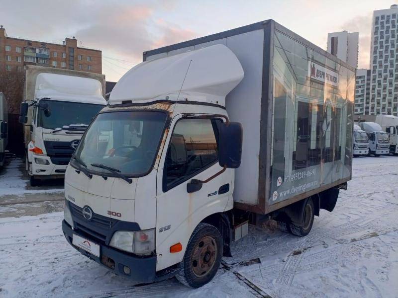Hino 300 (3.5т)