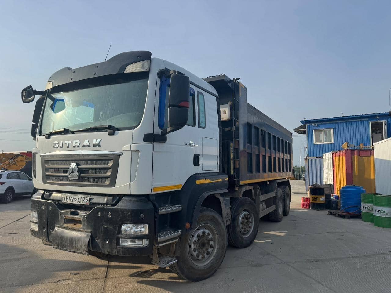 Sitrak ZZ3316V306ME,  385 988 км, 2022 года в лизинг