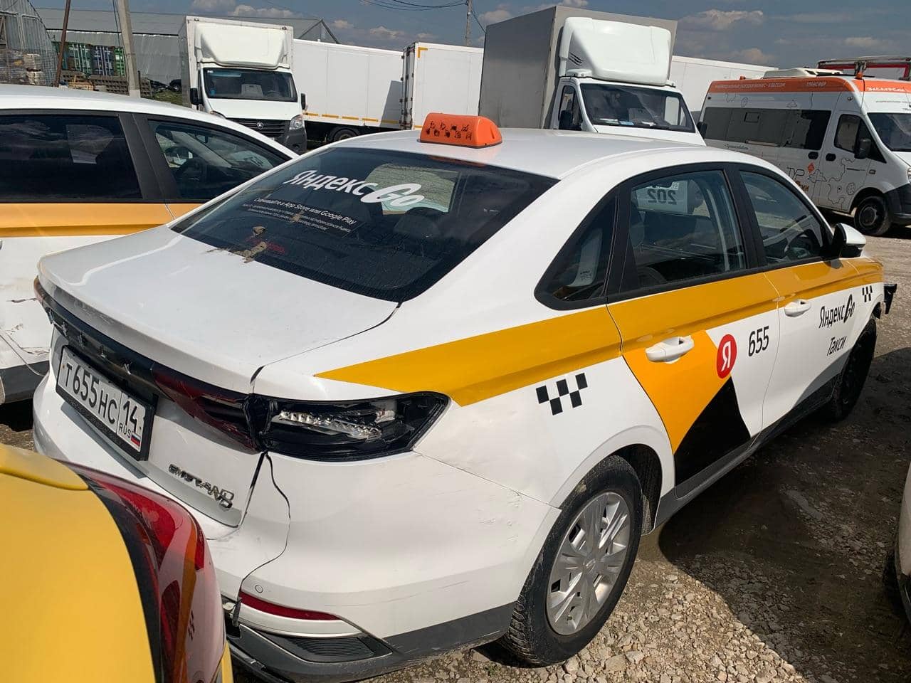 Geely Emgrand,  104 825 км, 2024 года в лизинг