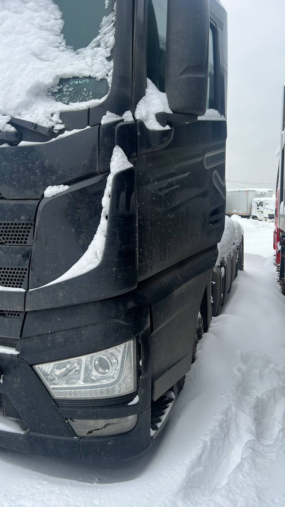 FAW CA4180P77K25E5 4x2,  174 000 км, 2024 года в лизинг