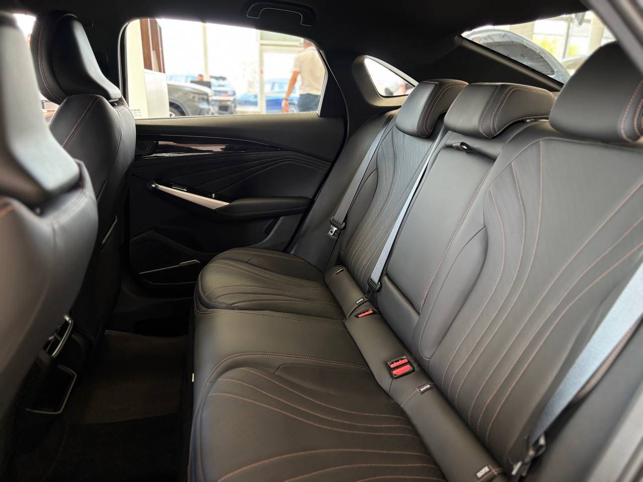 Geely Preface Flagship 2.0T 7DCT