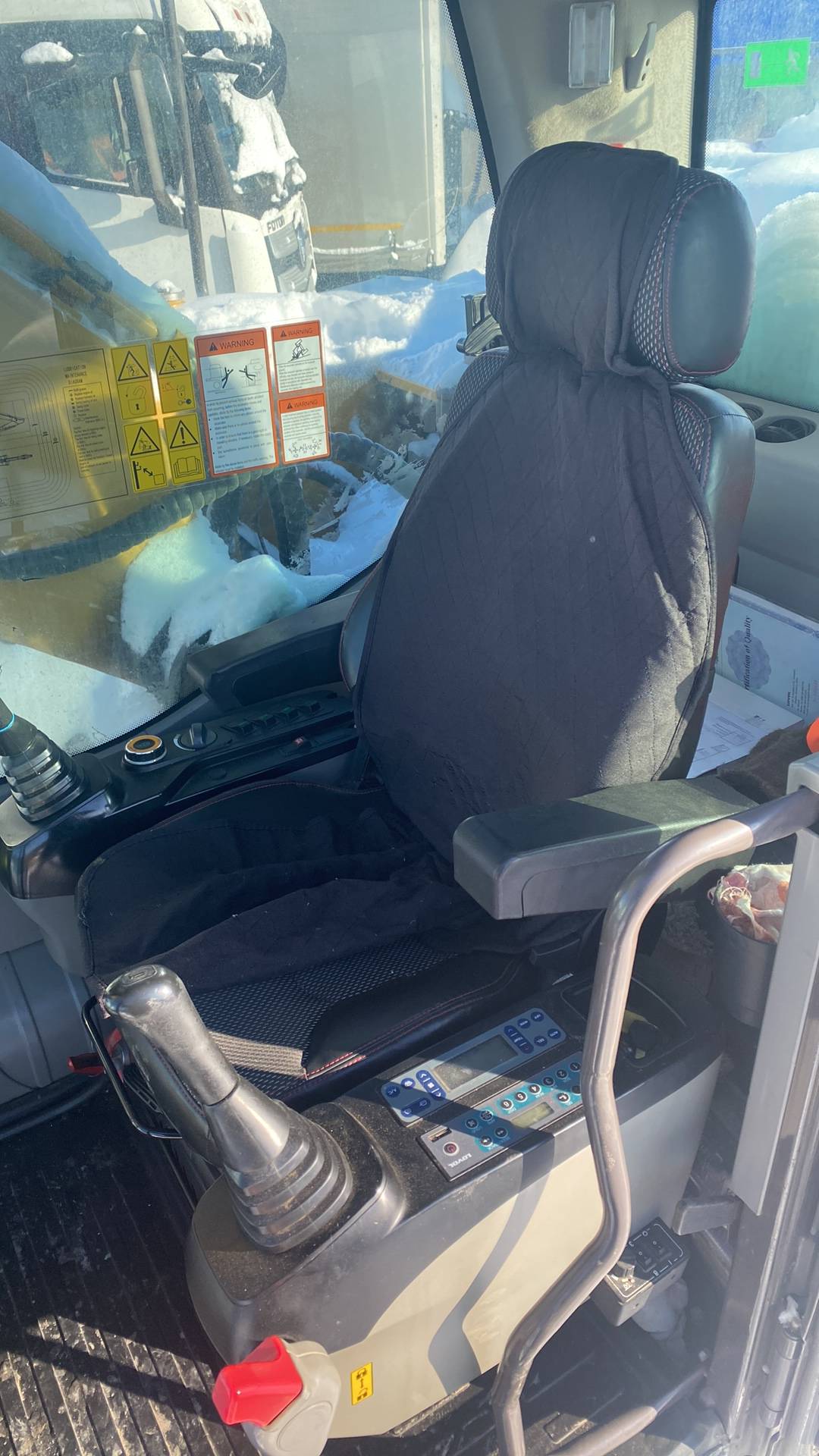 LOVOL FR245E2, 2022 года в лизинг