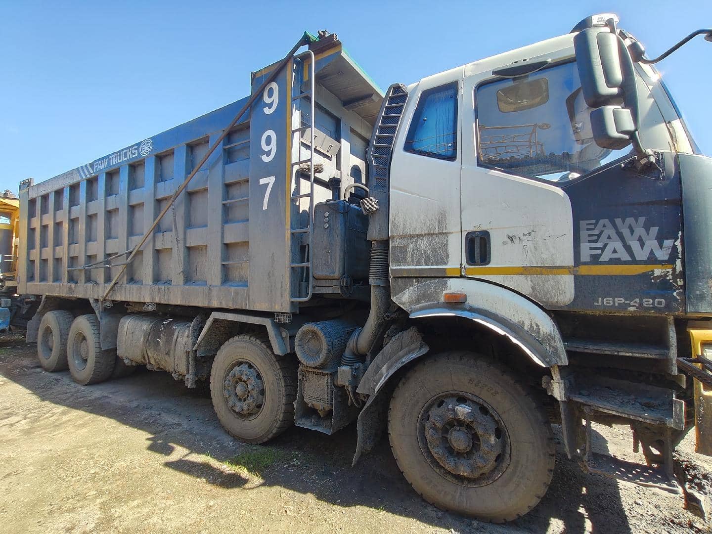 FAW CA3310P66K24T4E4 8x4 (E4), 2021 года в лизинг