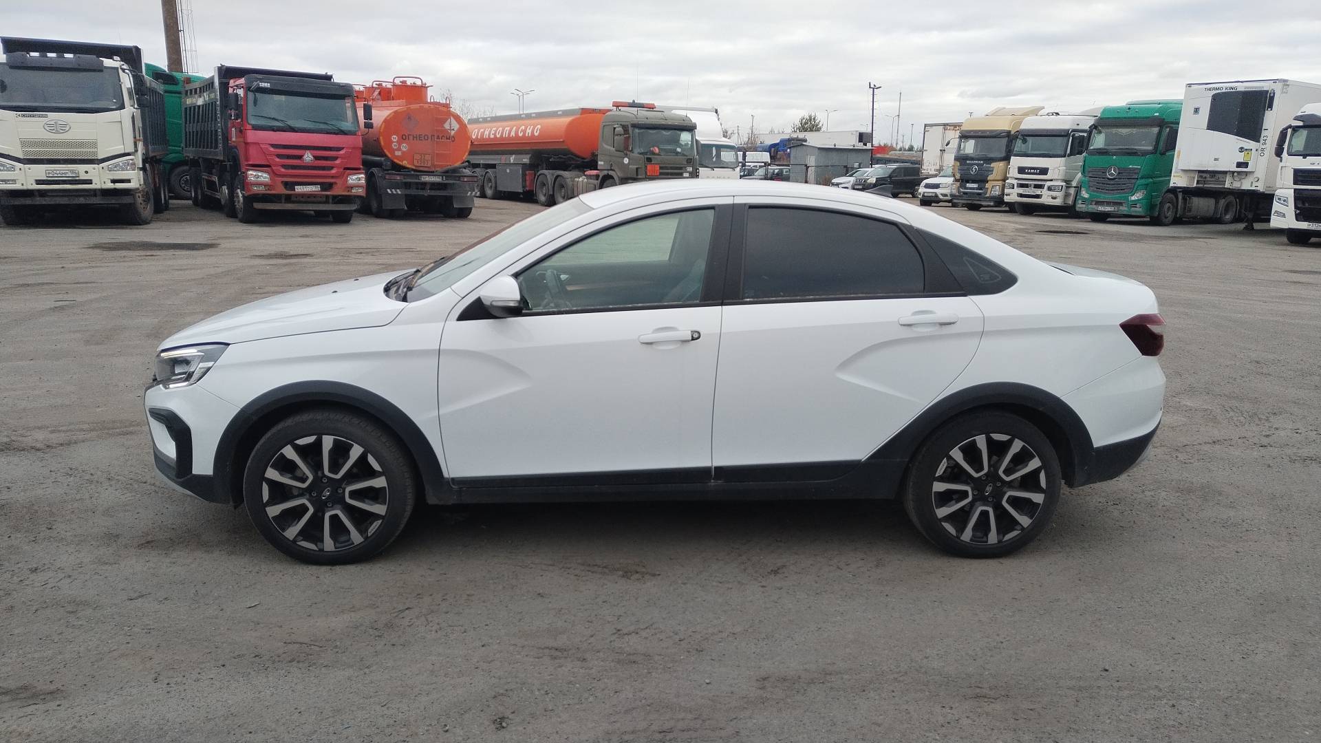 Lada Vesta Cross,  56 439 км, 2023 года в лизинг