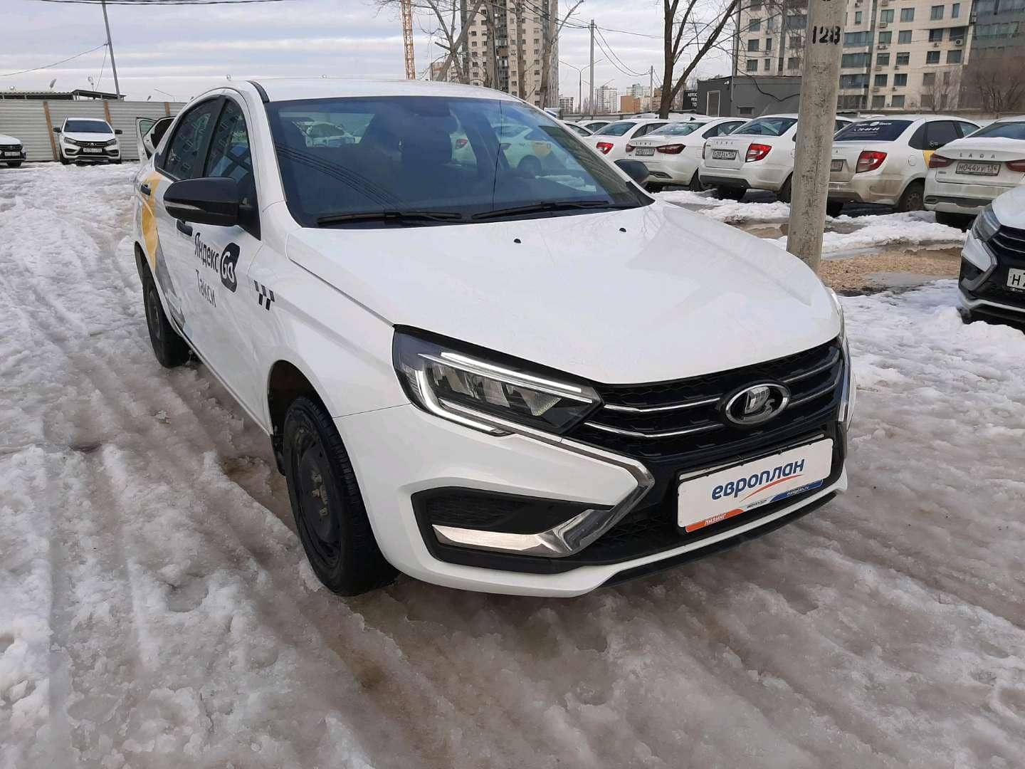 Lada Vesta седан,  123 297 км, 2023 года в лизинг