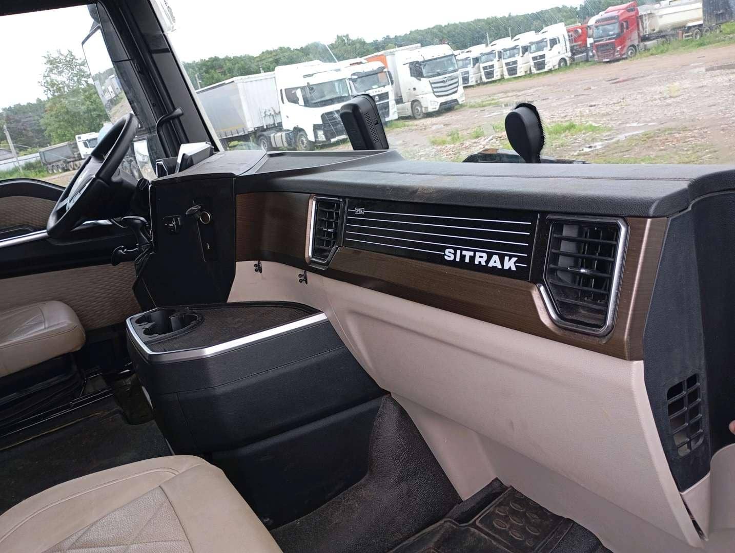 Sitrak C7H MAX ZZ4186V391HE,  650 000 км, 2023 года в лизинг