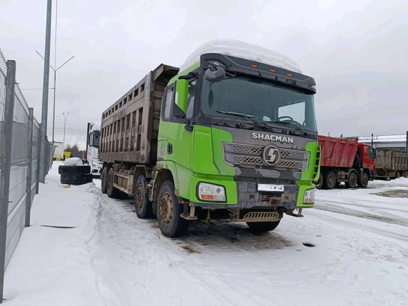 Shacman SX331863366 (скальный кузов),  66 328 км, 2022 года в лизинг