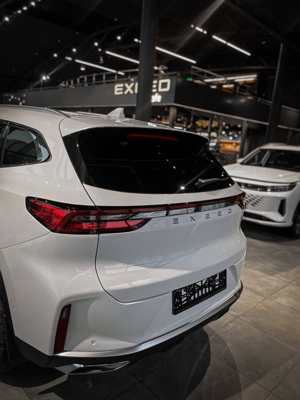 EXEED TXL Business 1.6 TGDI DCT7 AWD
