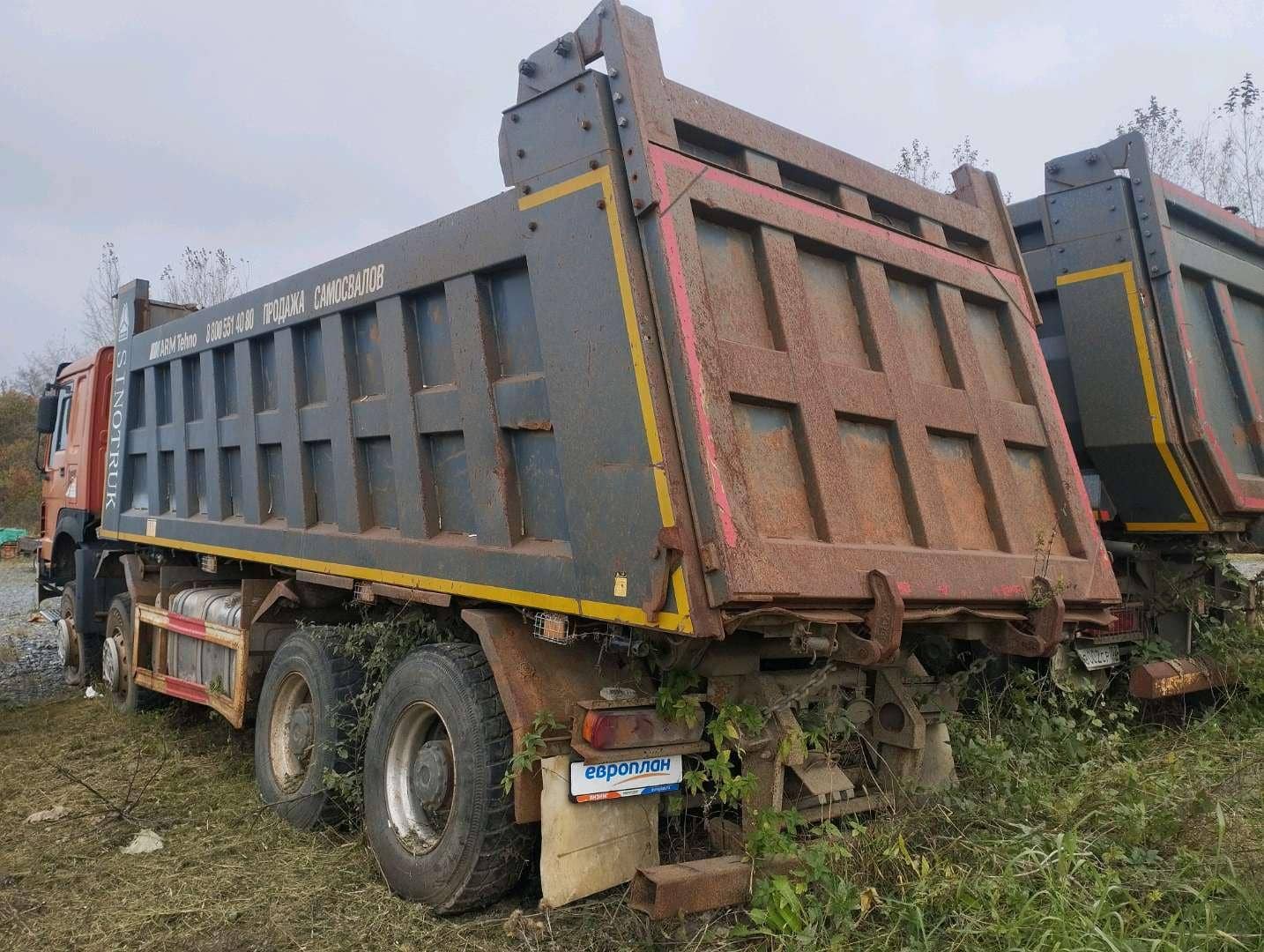HOWO ZZ3407S3867E 8x4,  250 000 км, 2021 года в лизинг