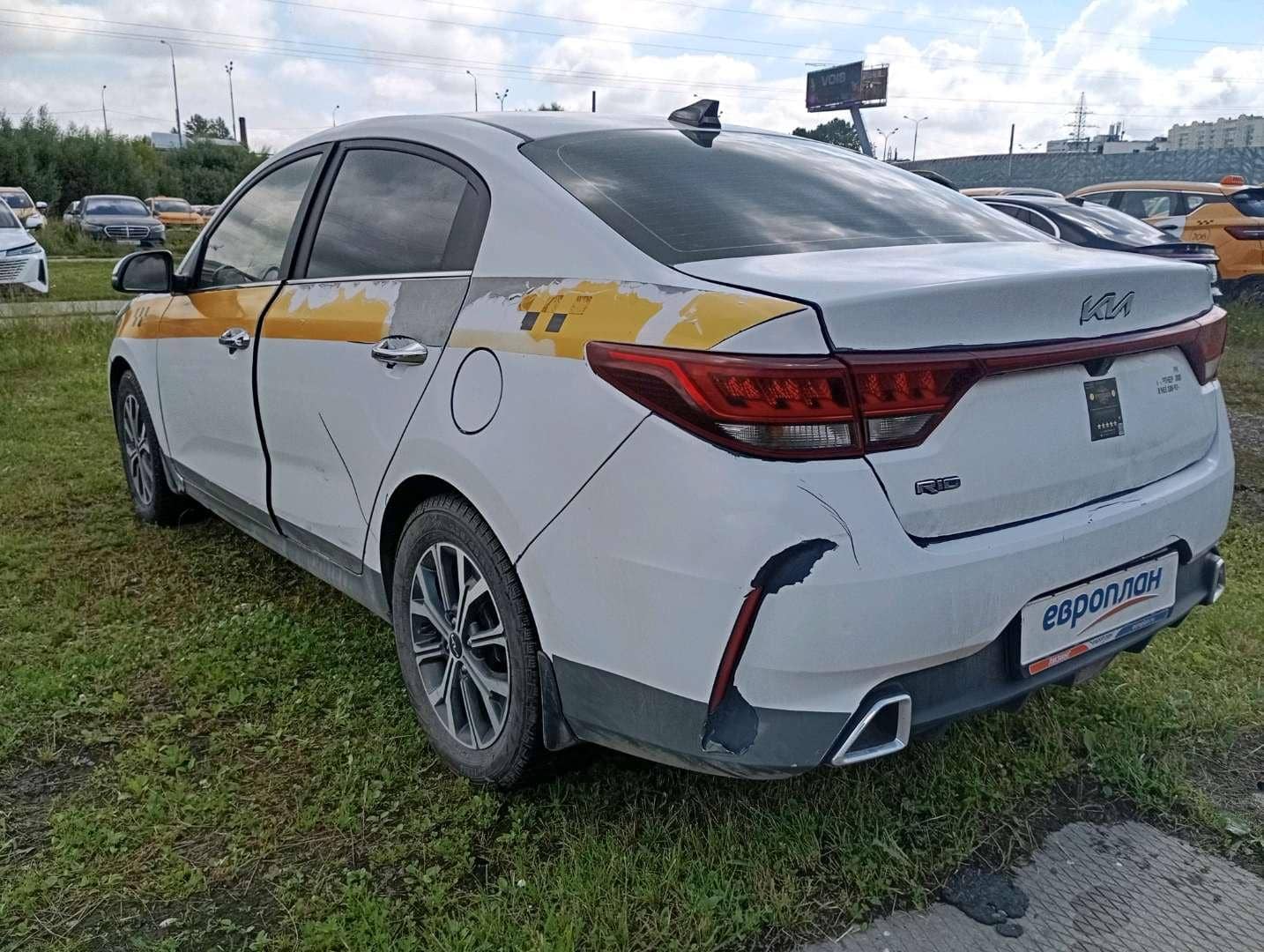 KIA Rio,  198 477 км, 2022 года в лизинг