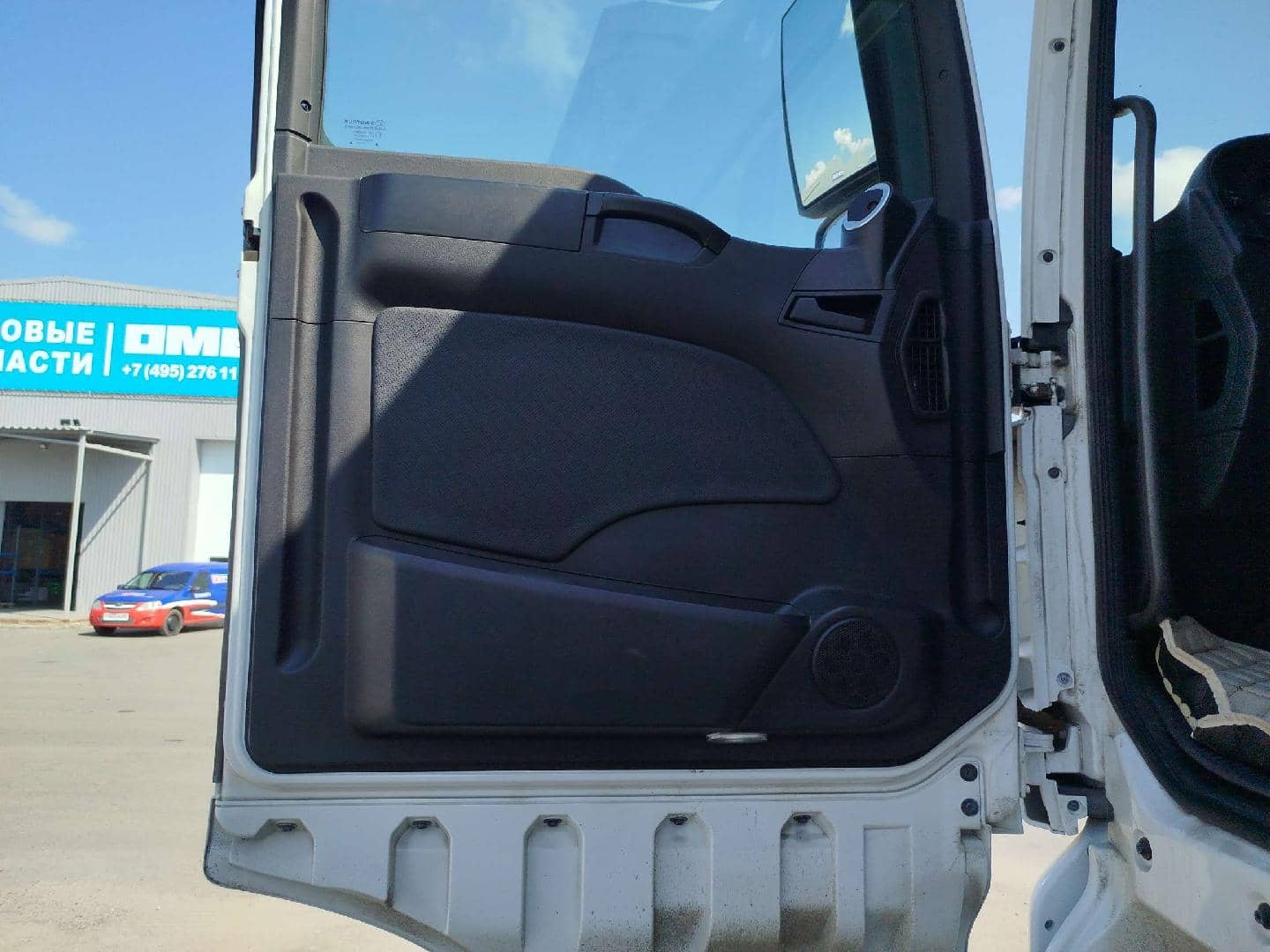 Sitrak ZZ4186V391HE,  217 749 км, 2023 года в лизинг