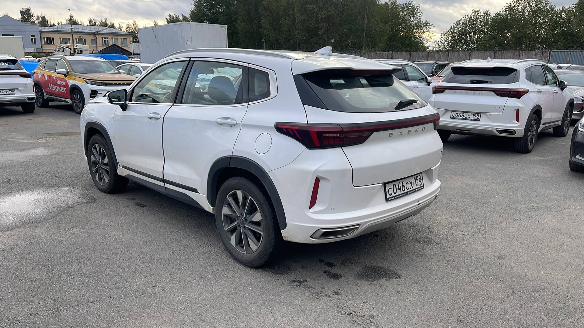 EXEED LX,  135 568 км, 2023 года в лизинг