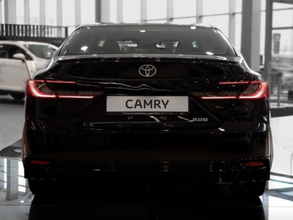 Toyota Camry 2.0S Sports Edition