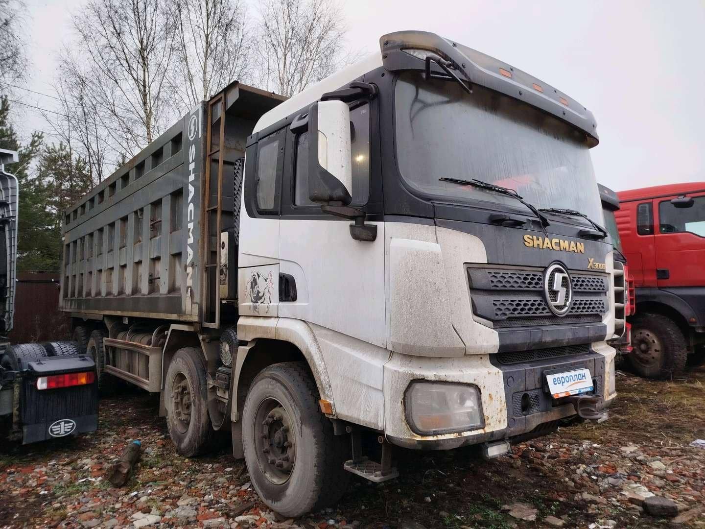 Shacman SX33186T366C,  328 184 км, 2022 года в лизинг