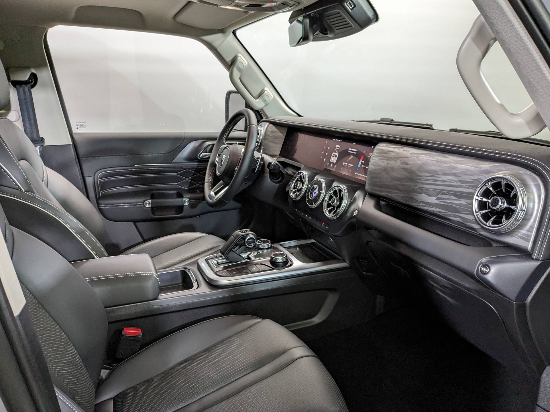 Tank 300 City Premium 2.0 8AT 4WD