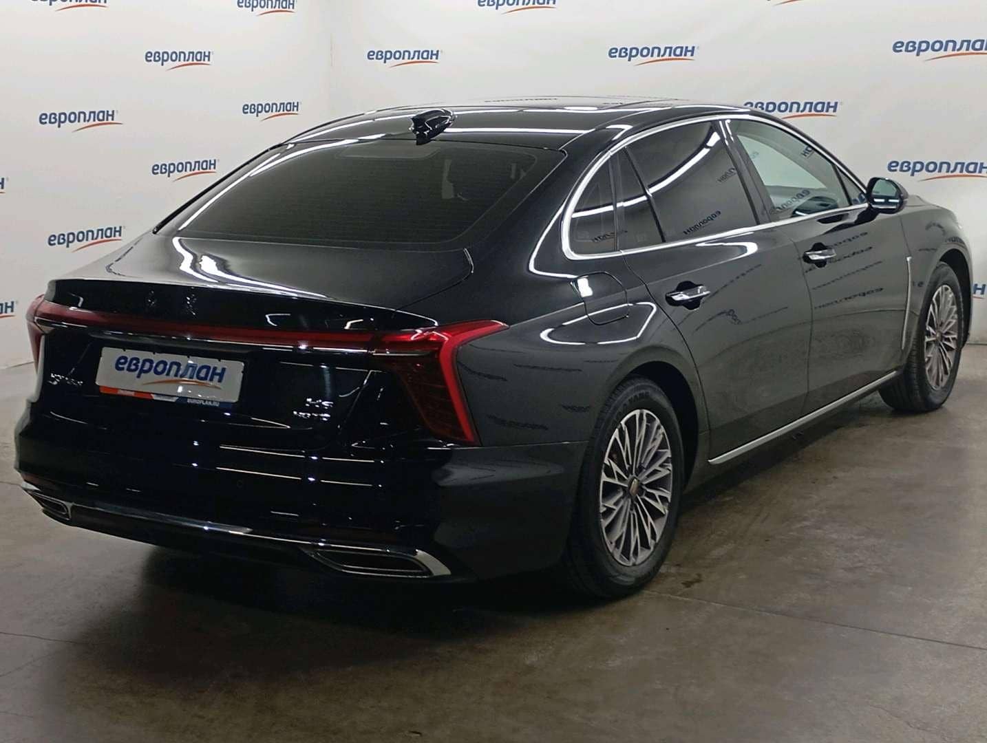 Hongqi H5,  209 498 км, 2023 года в лизинг