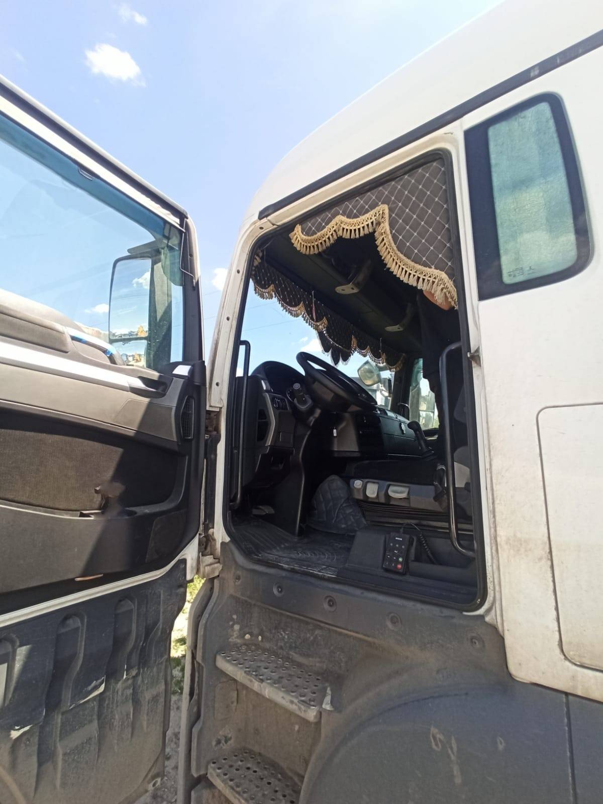 MAN TGX 18.440 4X2 BLS (XL),  303 711 км, 2016 года в лизинг