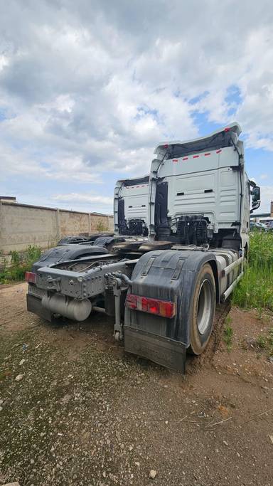 Sitrak ZZ4186V391HE