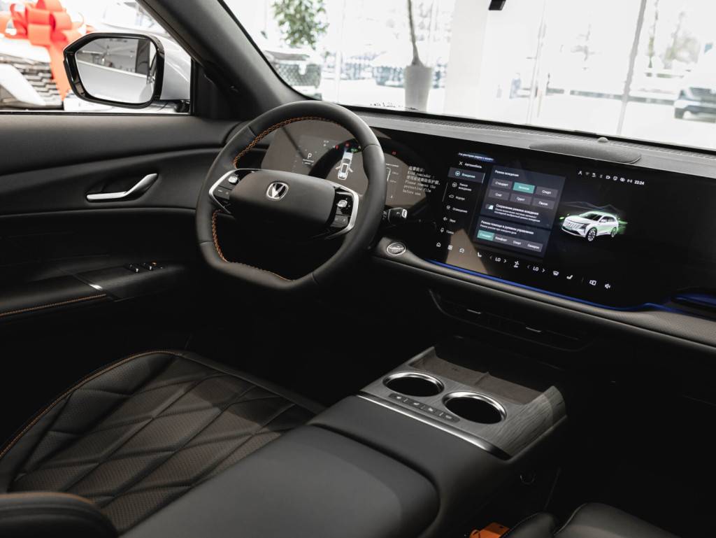 Changan CS75 Plus Tech 2.0T GDI AT